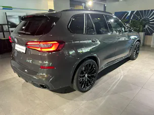 BMW X5 xDrive 48V 40d M Sport Steptronic