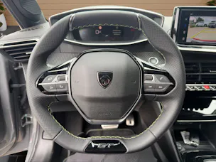 Peugeot 208 NEW 1.2 Hybrid 145 GT