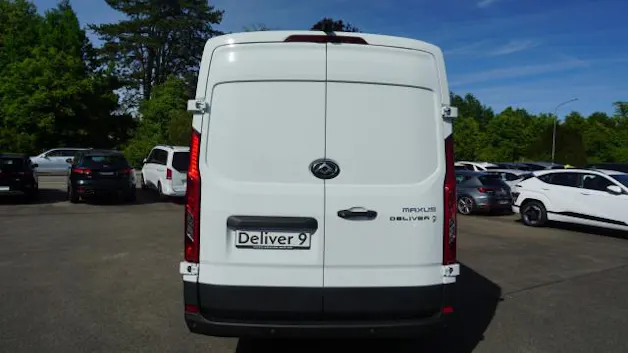 Maxus Deliver 9 2.0D L3H2 FWD L