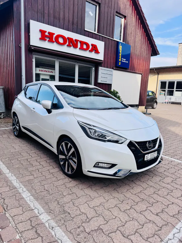 NISSAN Micra IG-T100 Xtronic Tekna AVM + LED