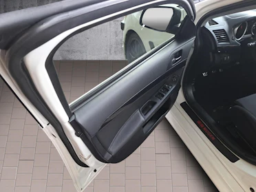 MITSUBISHI LANCER 15