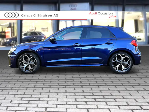 Audi A1 Sportback 30 TFSI S Line S-tronic Navarablau Metallic