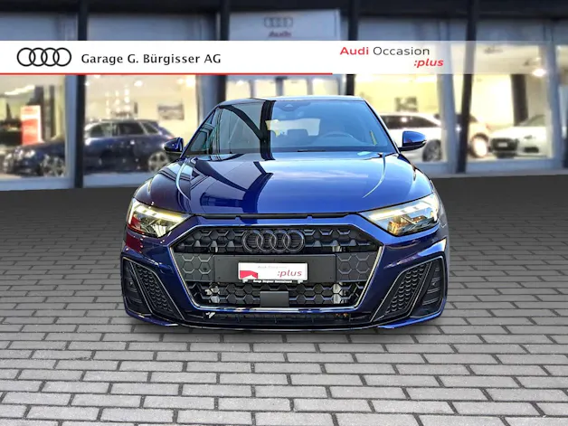 Audi A1 Sportback 30 TFSI S Line S-tronic Navarablau Metallic
