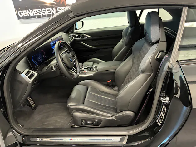 BMW M4 Competition xDrive Cabrio