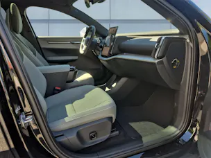 Volvo EX 30 CC E60 Twin Performance AWD