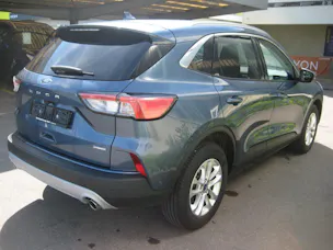 Ford Kuga 2.5 FHEV Titanium FWD