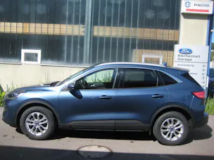Ford Kuga 2.5 FHEV Titanium FWD