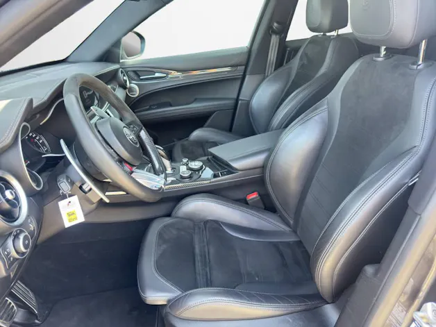 Alfa Romeo Stelvio 2.9 V6 Biturbo Q4 Quadrifoglio Sky
