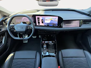 Audi A6 Avant e-tron quattro