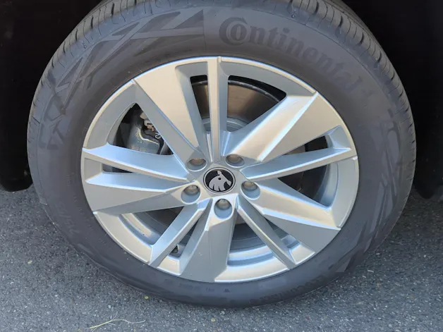 Škoda Karoq 1.5 TSI Selection DSG