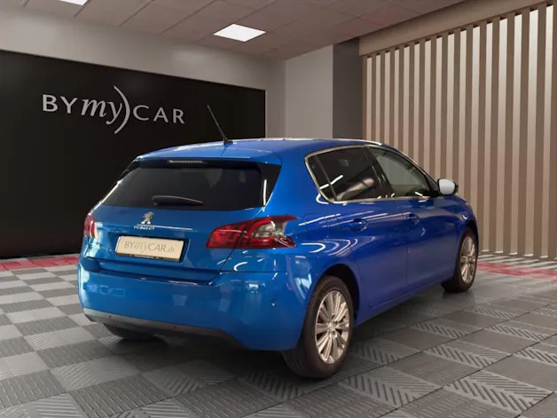 Peugeot 308 1.2 Pure Tech Allure Pack EAT8
