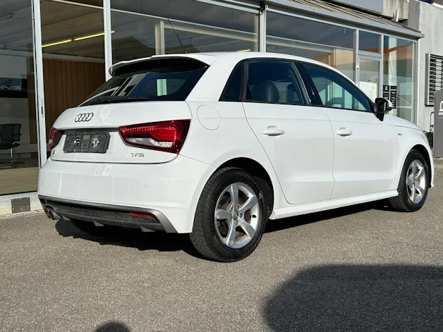 Audi A1 Sportback 1.4 TFSI Sport S-tronic