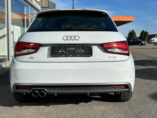 Audi A1 Sportback 1.4 TFSI Sport S-tronic