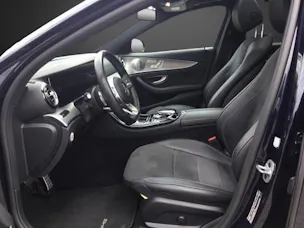 Mercedes-Benz E 220 d AMG Line