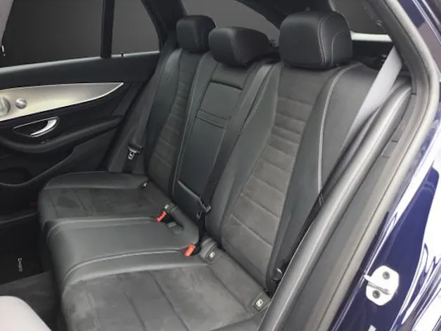 Mercedes-Benz E 220 d AMG Line