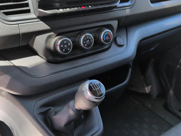 Renault Trafic 2.0 Blue dCi 130 Advance L2H1 EN