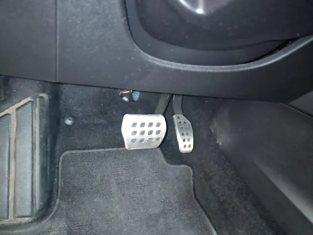 Renault Clio 1.6 E-Tech RS Line