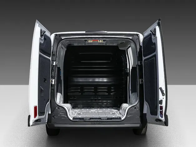 Kia PV5 Cargo 71.2 kWh Plus