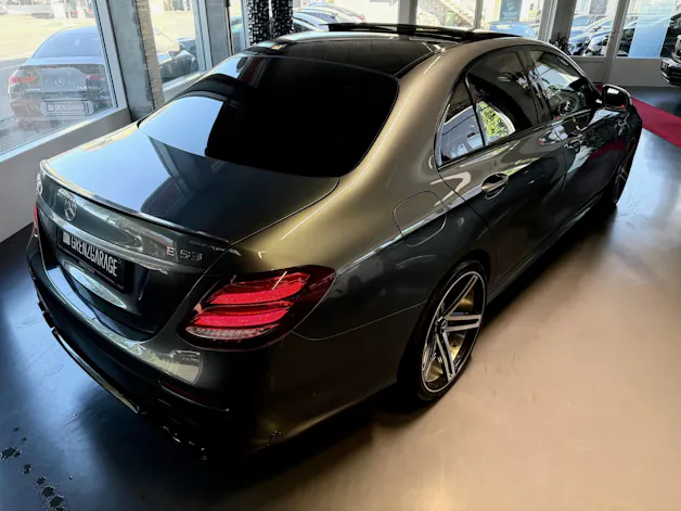 Mercedes-Benz E 53 AMG 4Matic+ Speedshift MCT