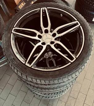 Mercedes-Benz E 53 AMG 4Matic+ Speedshift MCT