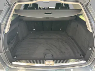 Mercedes-Benz C 180 Avantgarde 9G-Tronic