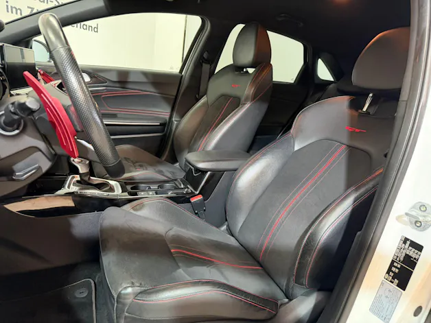 Kia Ceed 1.6 T-GDi GT DCT