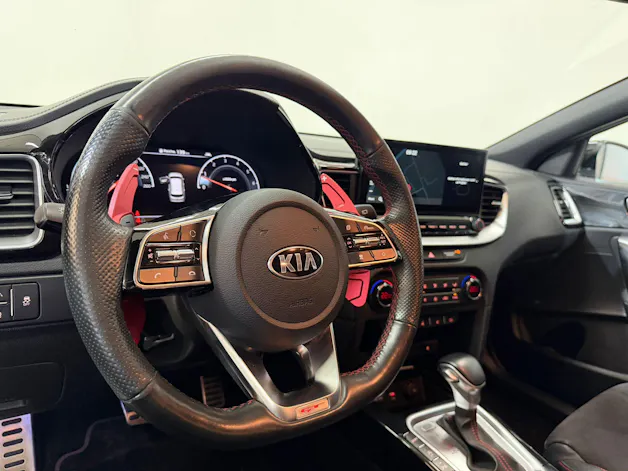 Kia Ceed 1.6 T-GDi GT DCT