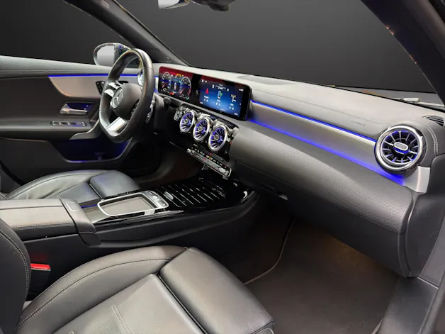 Mercedes-Benz A 250 AMG Line 4Matic