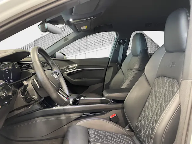 Audi e-tron 55 S Line Black Edition quattro