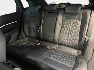 Audi e-tron 55 S Line Black Edition quattro