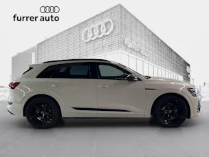 Audi e-tron 55 S Line Black Edition quattro