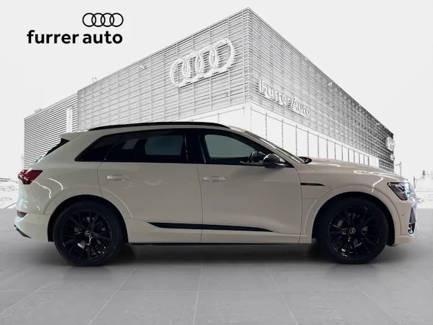 Audi e-tron 55 S Line Black Edition quattro