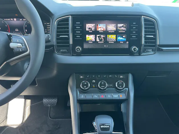 Škoda Karoq 1.5 TSI Dynamic DSG