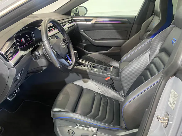 VW Arteon SB 2.0 TSI R 4Motion DSG