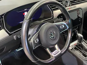 VW Passat 2.0 TDI SCR BMT R-Line Highline DSG