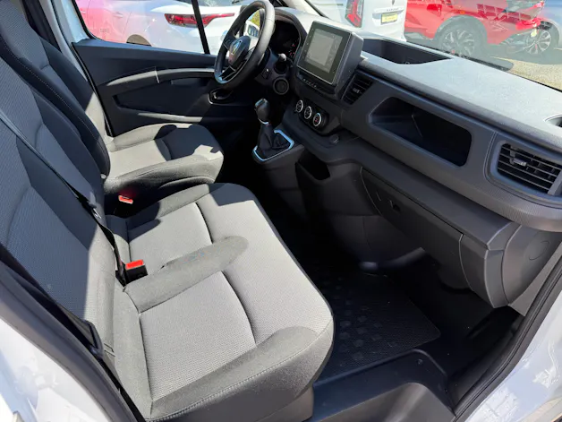 Renault Trafic 2.0 Blue dCi 150 Advance L1H1 EDC EN