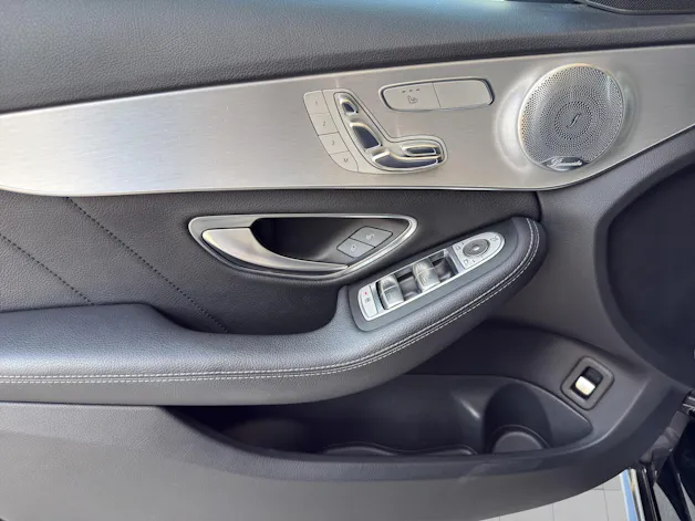 Mercedes-Benz C 250 d Swiss Star AMG 4M