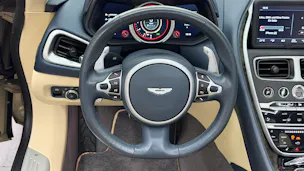 Aston Martin DB11 V8 Volante Touchtronic 3