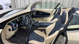Aston Martin DB11 V8 Volante Touchtronic 3