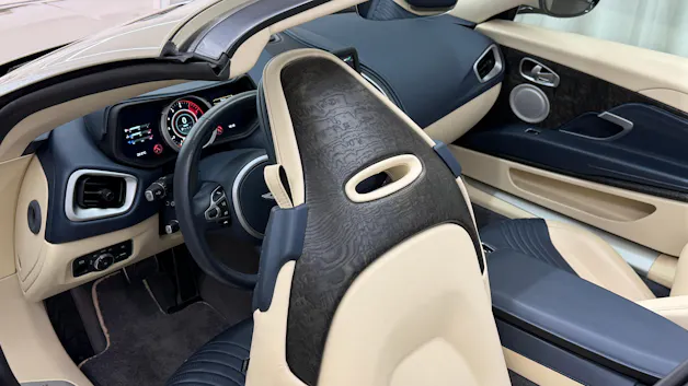 Aston Martin DB11 V8 Volante Touchtronic 3