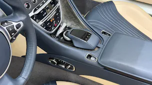 Aston Martin DB11 V8 Volante Touchtronic 3