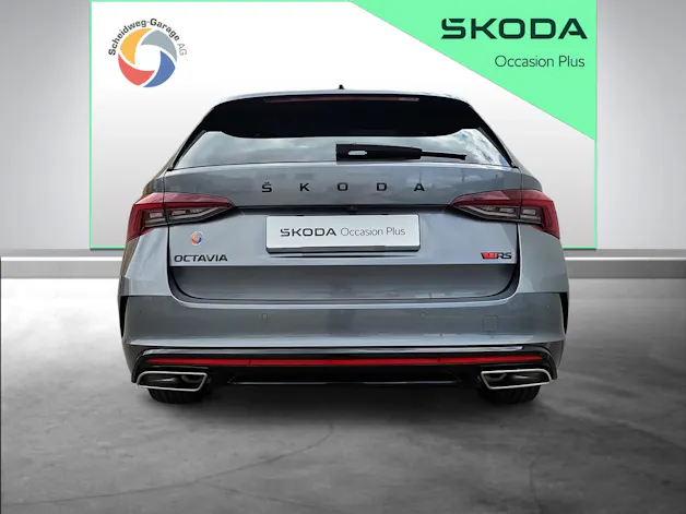 Škoda Octavia Combi 2.0 TSI DSG RS