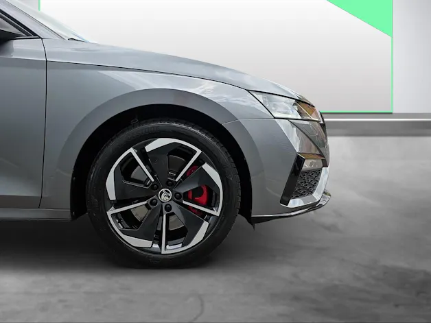 Škoda Octavia Combi 2.0 TSI DSG RS
