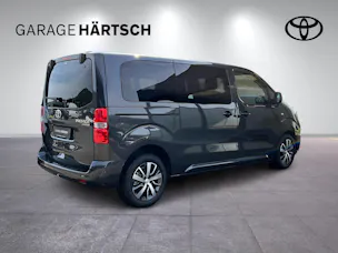 Toyota PROACE Verso L1 2.2 D Trend