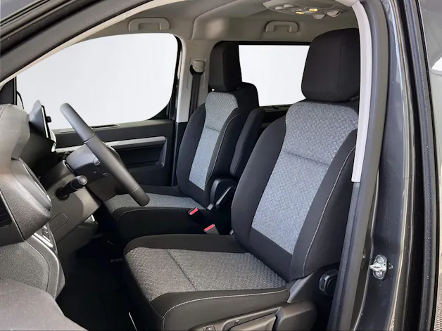 Toyota PROACE Verso L1 2.2 D Trend
