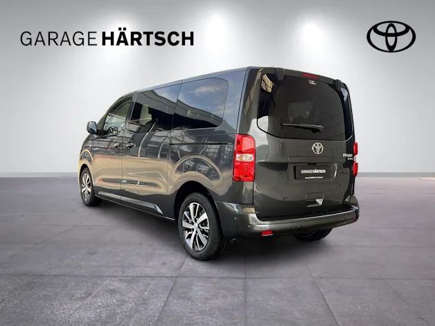 Toyota PROACE Verso L1 2.2 D Trend