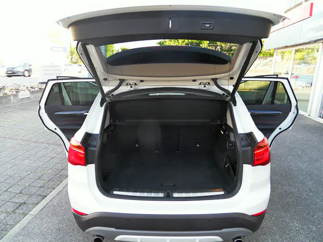 BMW X1 xDrive 20d Sport Line Steptronic