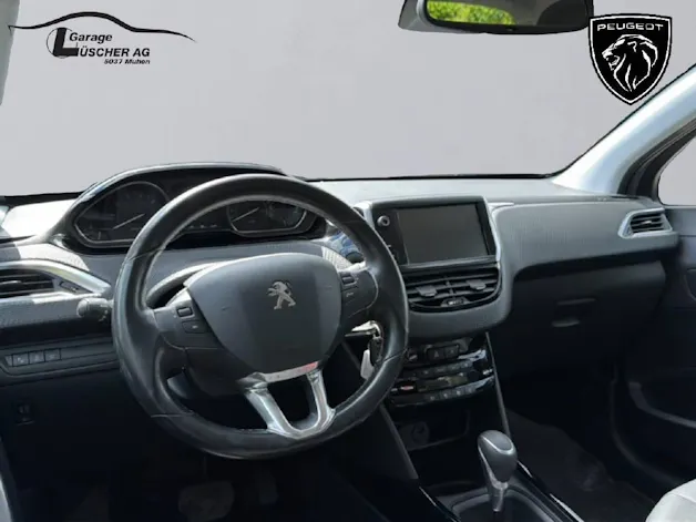 Peugeot 2008 1.2 PureTech 110 Allure S/S