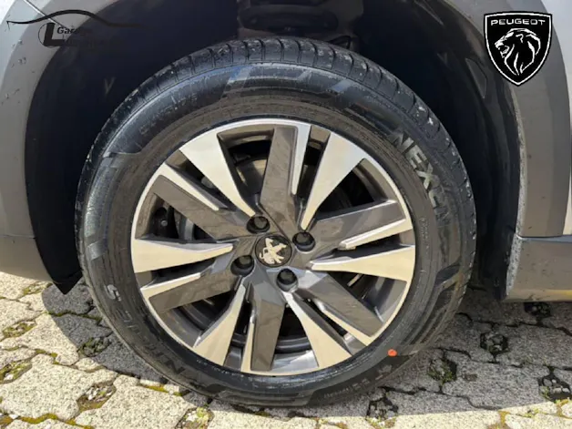 Peugeot 2008 1.2 PureTech 110 Allure S/S