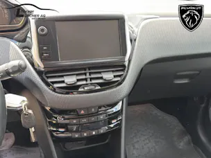 Peugeot 2008 1.2 PureTech 110 Allure S/S